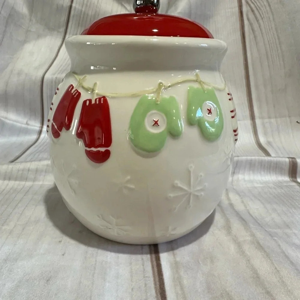 Hallmark Cookie Jar Small Ceramic Round Mittens Red Lid Christmas Winter Holiday